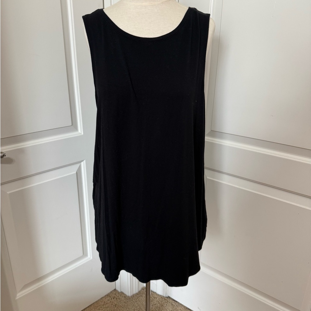 Old Navy Luxe Black Sleeveless Top